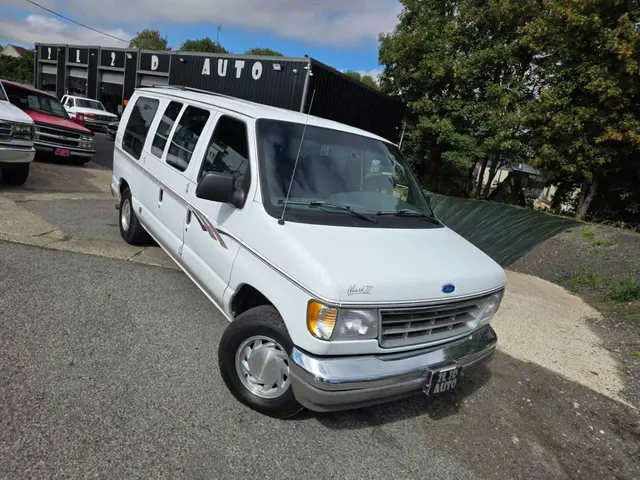 FORD E150 MARK III 5.8 V8