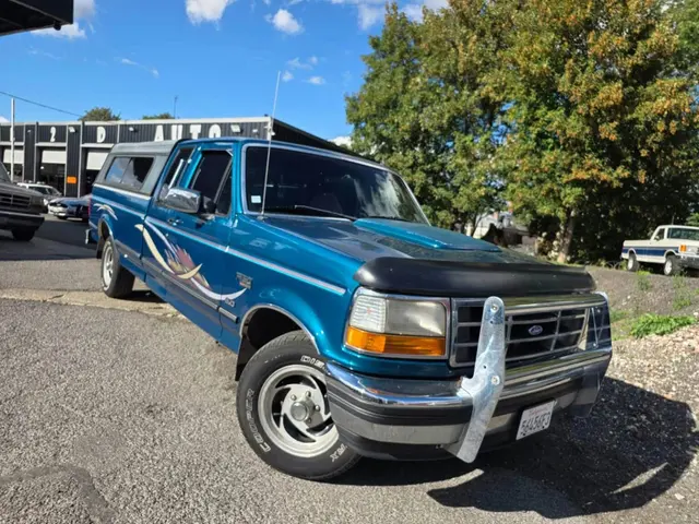 FORD F150 Extended Cab + Hard Top