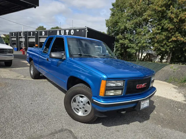 4X4 GMC K2500 Extended Cab 5.7 V8 350 CI