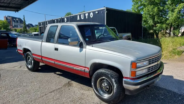 4X4 CHEVROLET K1500 Extended Cab 5.7 V8 350 CI