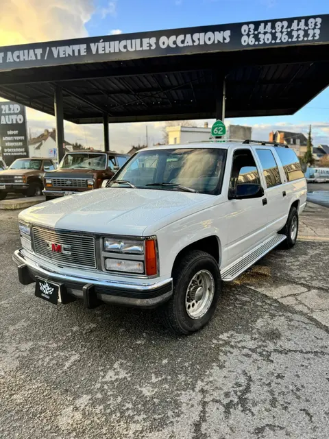 GMC Suburban 5.7 V8 350 CI Idem CHEVROLET Suburban